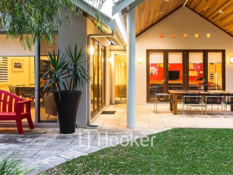 7/4 Lecaille Court, Dunsborough WA 6281