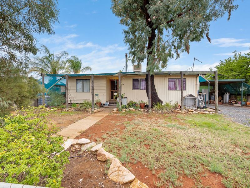 118 Sylvester Street, Coolgardie WA 6429