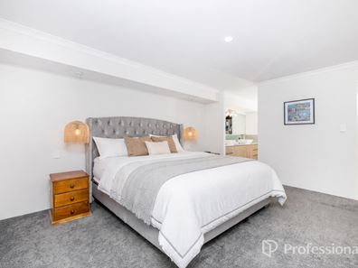 49 Pandora Drive, Jindalee WA 6036