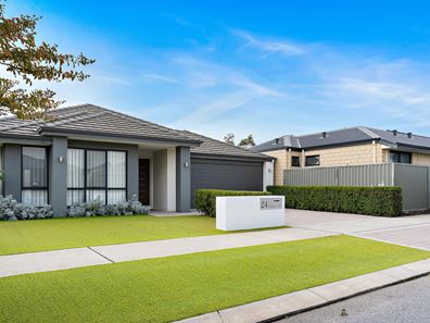 24 Cadaga Way, Piara Waters WA 6112