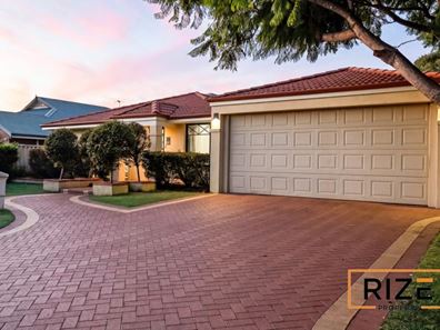 25 Ollera Meander, Carramar WA 6031