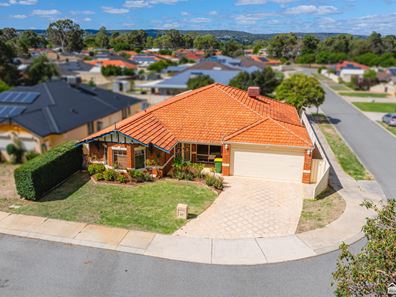 24 Morolo Street, Seville Grove WA 6112