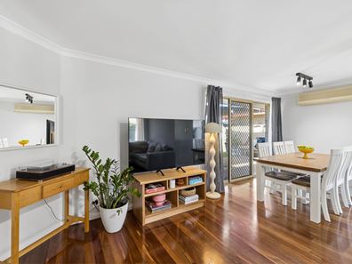 2/29 Sackville Terrace, Scarborough WA 6019