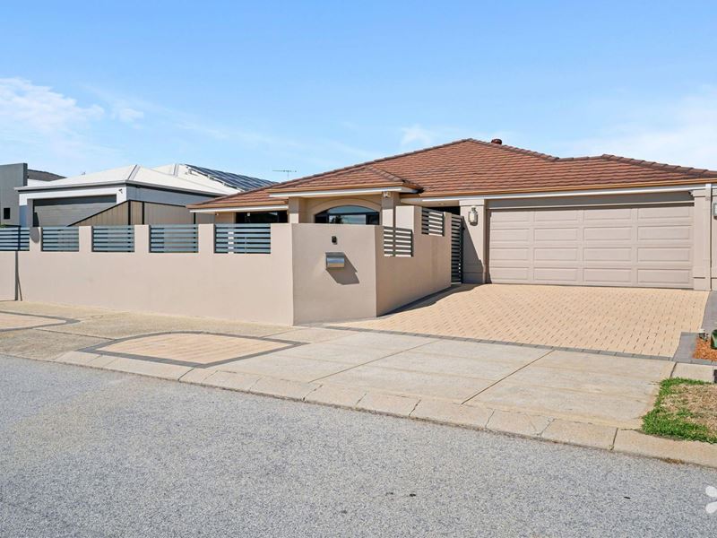 9 Plumwood Avenue, Hammond Park
