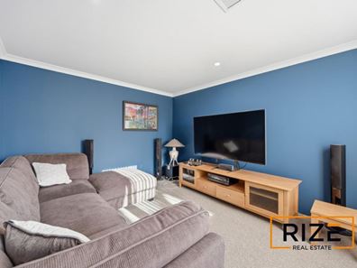 8 Raphoe Loop, Bullsbrook WA 6084