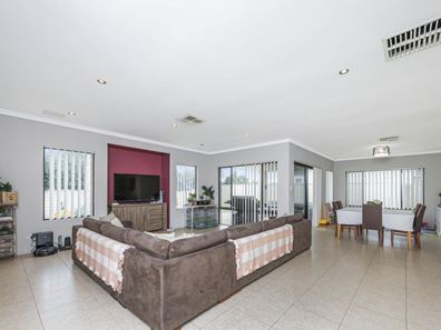 3 Jacksonia Gate, Canning Vale WA 6155