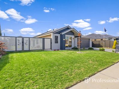 11 Ketteridge Street, Burekup WA 6227