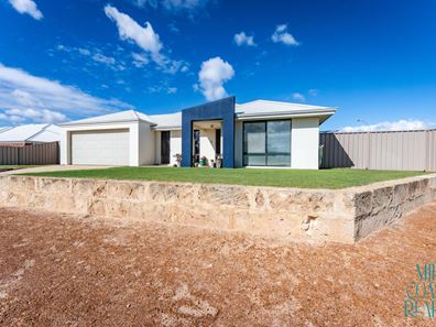 22 Piave Street, Wandina WA 6530