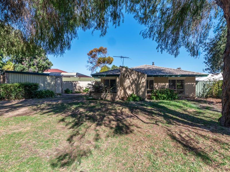 47 Castlereagh Circle, Port Kennedy WA 6172