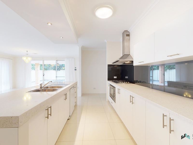 30 Bayonne Corner, Piara Waters WA 6112