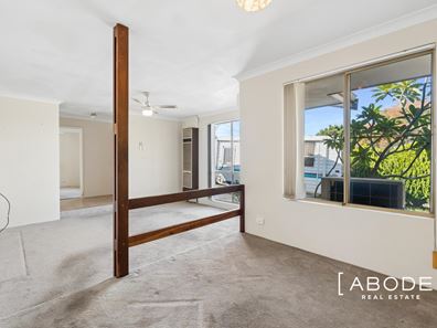 9 Bresnahan Place, Marangaroo WA 6064