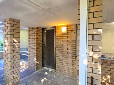 9/64 Fifth Road, Armadale WA 6112