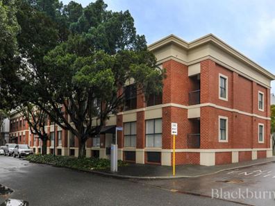 6/20 Saunders Street, East Perth WA 6004
