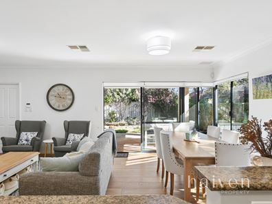 12A Bay Road, Claremont WA 6010