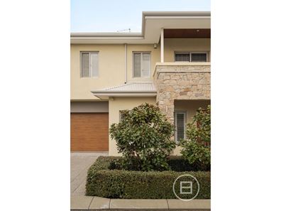 7A Lynton Street, Doubleview WA 6018
