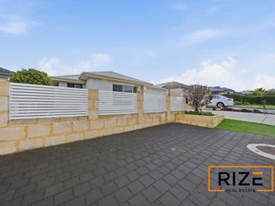 13 Genus Road, Banksia Grove WA 6031