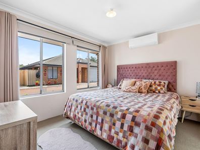 10/11 Hodnet Bend, The Vines WA 6069