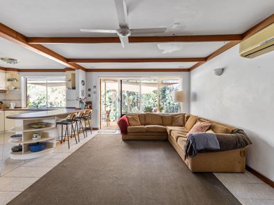 36 Cowper Road, Sorrento WA 6020