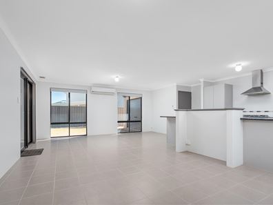 22 Spindrift Vista, Glenfield WA 6532