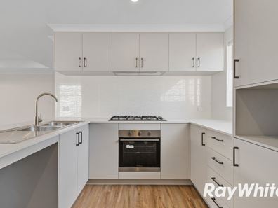 3/5 Glenayle Road, Golden Bay WA 6174