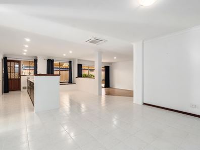 114 Constellation Drive, Ocean Reef WA 6027
