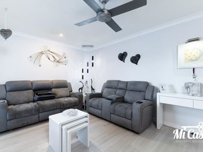 42 Cunningham Loop, Mirrabooka WA 6061