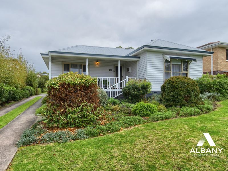 25 McLeod Street, Mira Mar WA 6330
