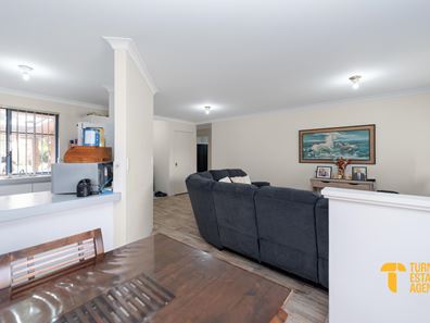 3/10 Dowling Street, Rockingham WA 6168