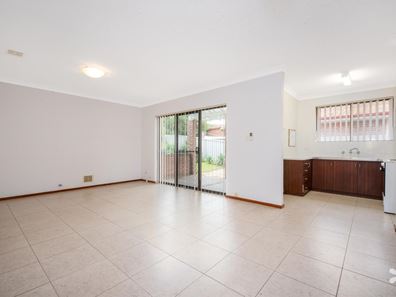 14A Chesham Way, Hamilton Hill WA 6163