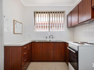 14A Chesham Way, Hamilton Hill WA 6163