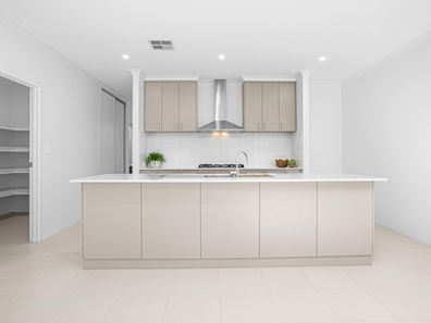 11 Linaker Street, Baldivis WA 6171