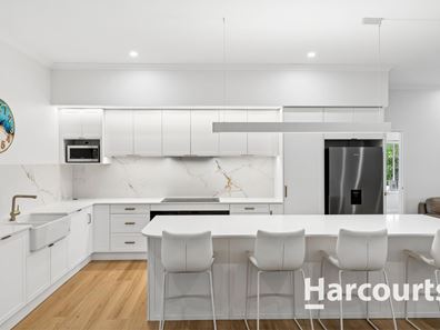 44 Weymouth Boulevard, Quinns Rocks WA 6030