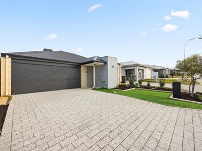 7 Grasshopper Street, Banksia Grove WA 6031
