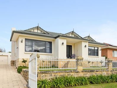 30 Fraser Street, East Fremantle WA 6158