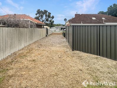 315A Fisher Street, Cloverdale WA 6105