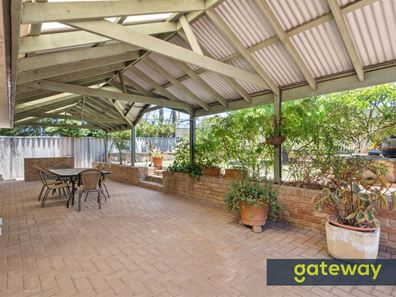 11 Bree Close, Atwell WA 6164
