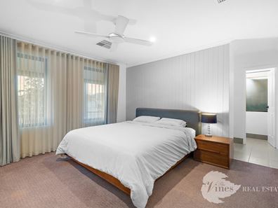 44 Adlington Way, The Vines WA 6069