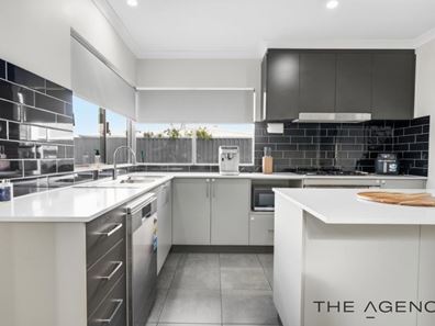 19 Rouen Street, Madeley WA 6065