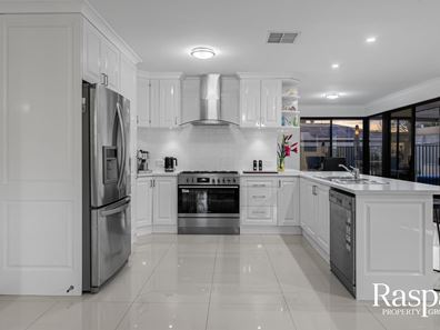 1 Connolly Mews, Atwell WA 6164