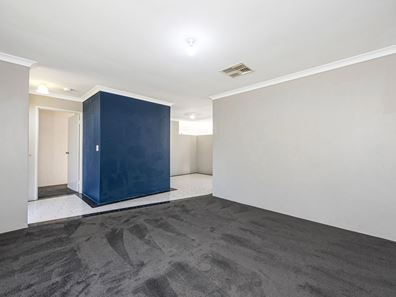 32 Jubilee Drive, Waikiki WA 6169