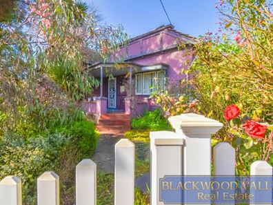 10 Rose Street, Bridgetown WA 6255