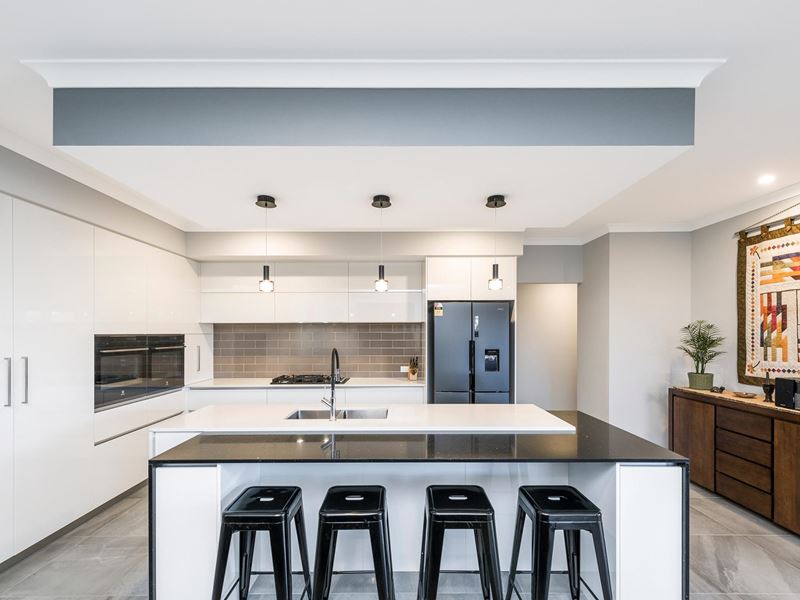 2 Crimson Way, Brabham WA 6055