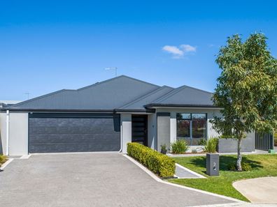 2 Crimson Way, Brabham WA 6055