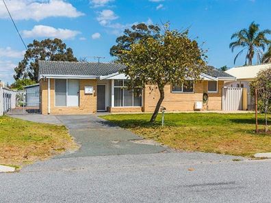 14 Appleby St, Balcatta WA 6021