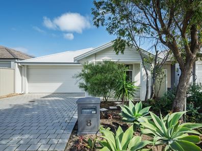 8 Rock Way, Alkimos WA 6038