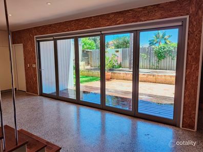 240A Holbeck Street, Doubleview WA 6018