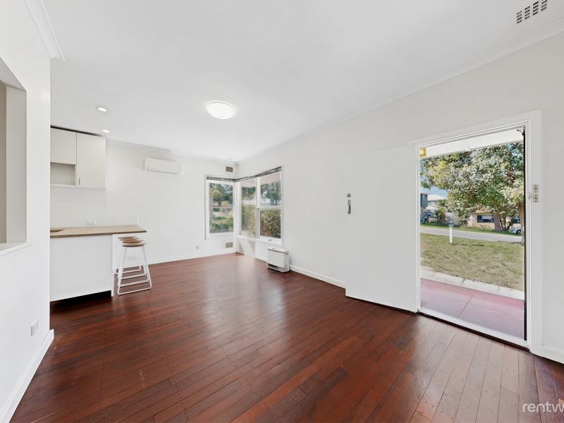 42 Eastbourne Cres, Nollamara