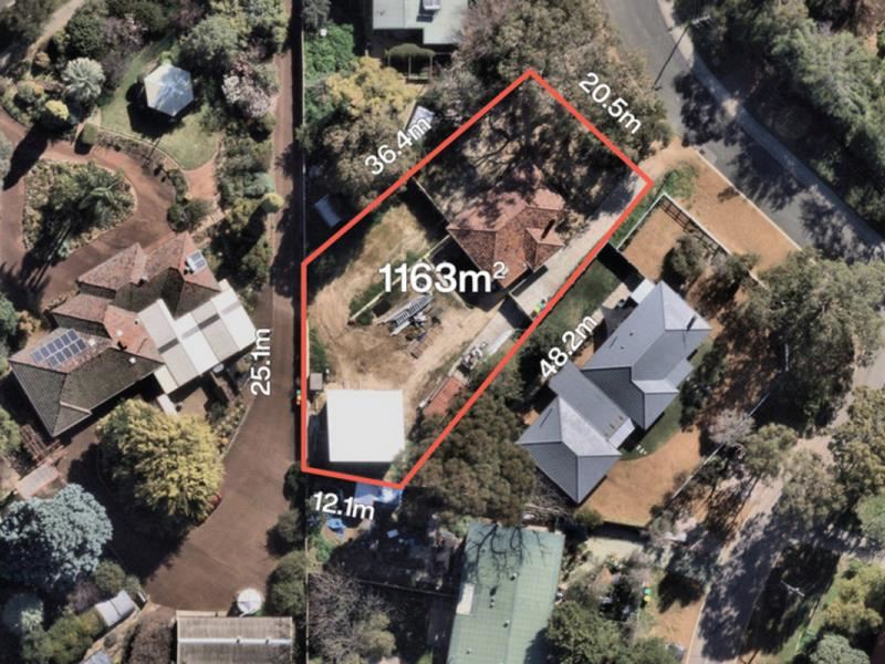 34 Crayden Road, Kalamunda WA 6076