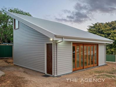 34 Crayden Road, Kalamunda WA 6076