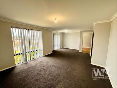 22 Mears Road, Yakamia WA 6330